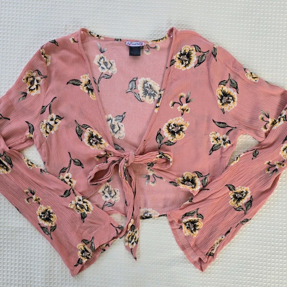 Luna Chix Blush Floral Tie Top – Size S